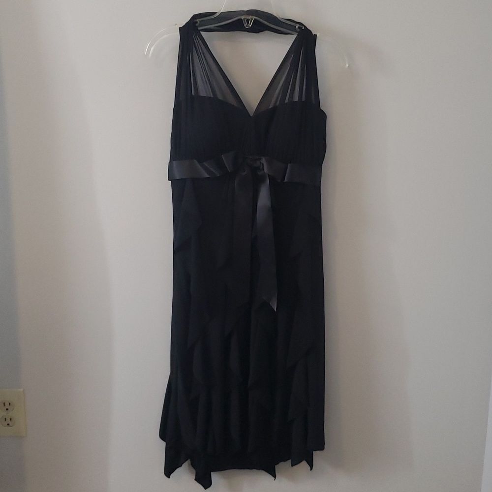 Betsy & Adam Dress14 Black Formal Sheer Halter Cocktail Party Black Tie Glam